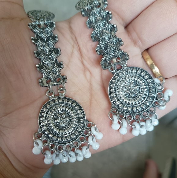 Oxidised silver earrings - Picture 5 of 5